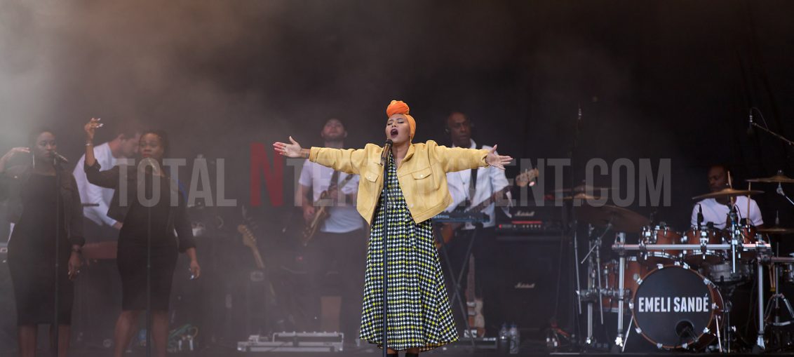 Emeli Sandé, Scarborough, Open Air Theatre, Jo Forrest, Review, TotalNtertainment