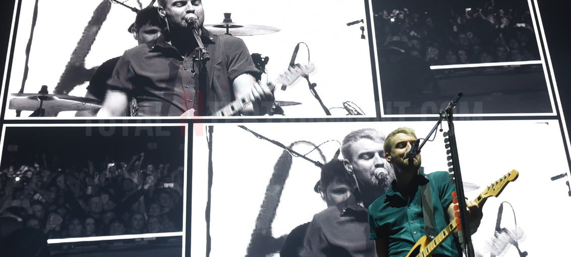 The Courteeners, Leeds, Leeds Arena, TotalNtertainment, Review, Jo Forrest