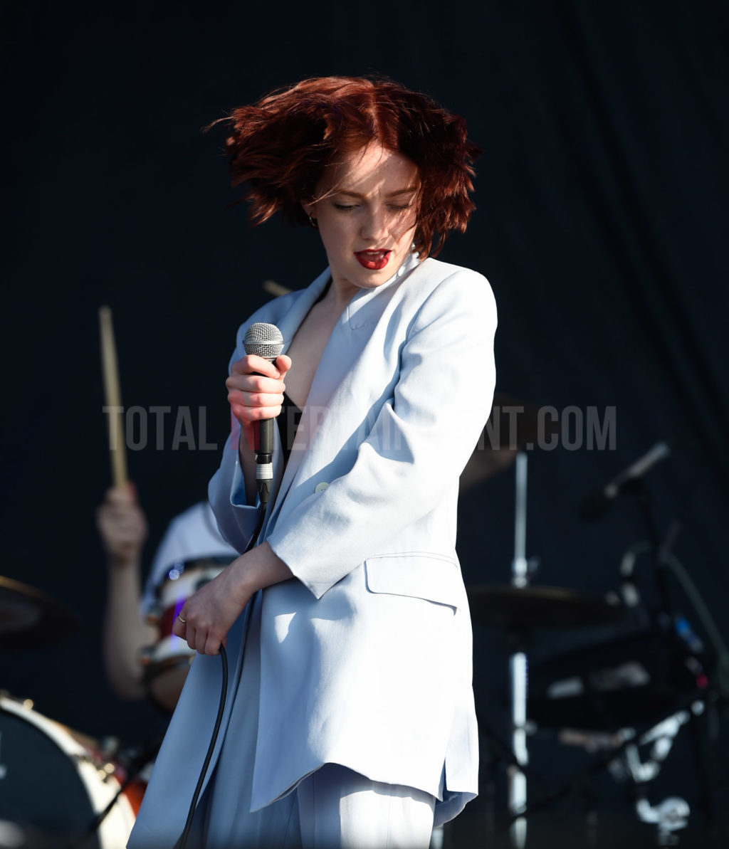 Sophie and The Giants, Lytham Festival, Music, Review, TotalNtertainment, Stephen Farrell