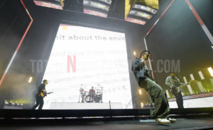 The 1975, First Direct Arena, Leeds, TotalNtertainment, Music, Review, Stephen Farrell