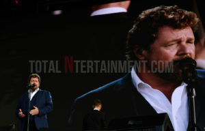 Michael Ball, Lytham, Music, TotalNtertainment, Stephen Farrell, Review, Hollywood Proms