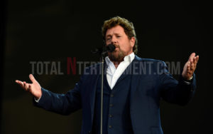 Michael Ball, Lytham, Music, TotalNtertainment, Stephen Farrell, Review, Hollywood Proms