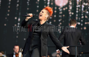 Sheridan Smith, Lytham, Music, TotalNtertainment, Stephen Farrell, Review, Hollywood Proms