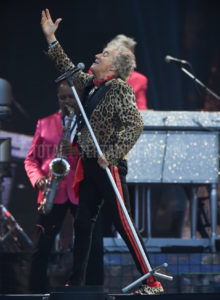 Rod Stewart, Bolton, Review, TotalNtertainment, Music, Stephen farrell