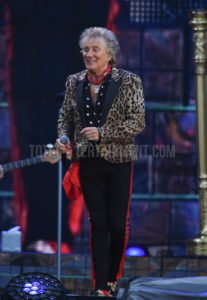 Rod Stewart, Bolton, Review, TotalNtertainment, Music, Stephen farrell