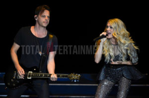 Carrie Underwood, Music, review, TotalNtertainment, Manchester, Stephen Farrell