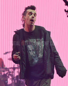 The 1975, First Direct Arena, Leeds, TotalNtertainment, Music, Review, Stephen Farrell