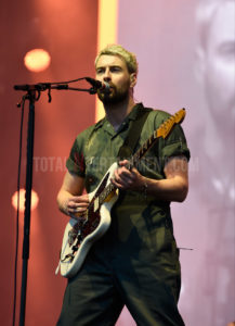 The Courteeners, Heaton Park, Manchester, TotalNtertainment, Music, Review, Stephen Farrell