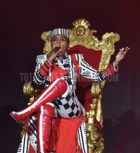 Janelle Monae, Manchester TotalNtertainment, Review, Stephen Farrell