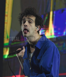 The 1975, Manchester Arena, Stephen Farrell, TotalNtertainment, Review