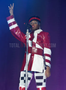 Janelle Monae, Manchester TotalNtertainment, Review, Stephen Farrell