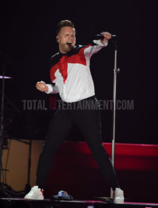 Olly Murs, Manchester, Steve Farrell, TotalNtertainment, Review