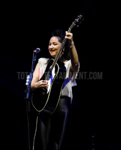 KT Tunstall, Manchester, Stephen Farrell, Music, Review, TotalNtertainment