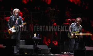 Daryl Hall, John Oates, Manchester, TotalNtertainment, Music, Review, Stephen Farrell