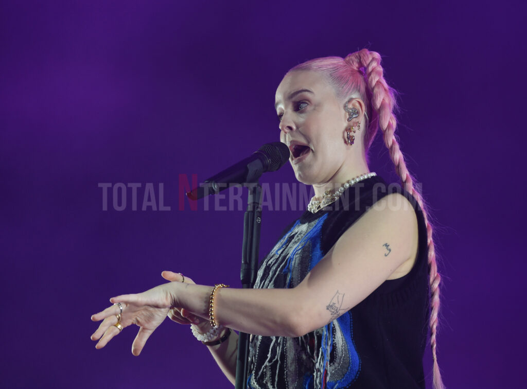 Anne Marie, Wonderhall festival, Music News, Live Event, Stephen Farrell, TotalNtertainment, Review