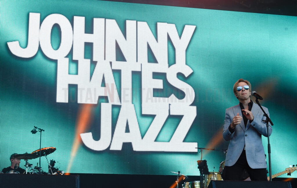 Johnny Hates Jazz, Music, Live Event, Stephen Farrell, Rewind Festival, TotalNtertainment