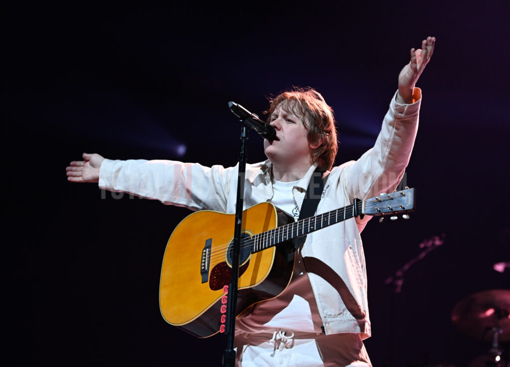 Live Event, Music, Stephen Farrell, Totalntertainment, Lewis Capaldi, Leeds, First Direct Arena