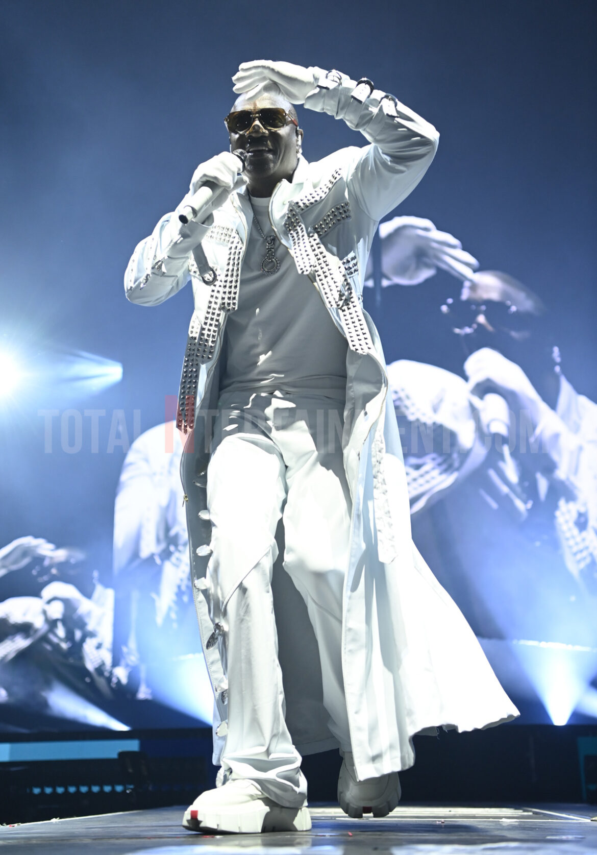 Akon