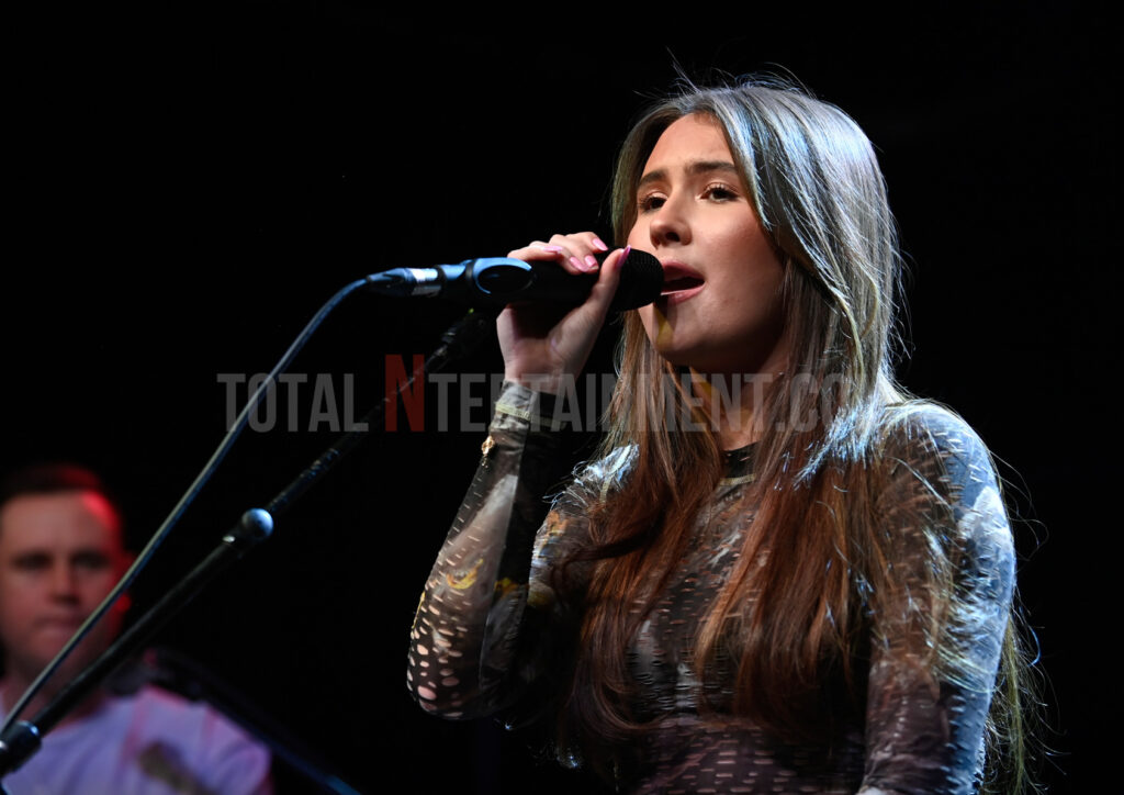 Live Event, Music, Stephen Farrell, Totalntertainment, Manchester, Mimi Webb, Music Photography