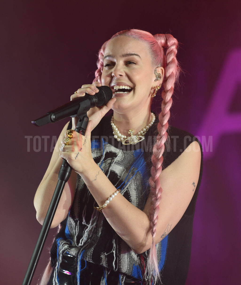 Anne Marie, Wonderhall festival, Music News, Live Event, Stephen Farrell, TotalNtertainment, Review