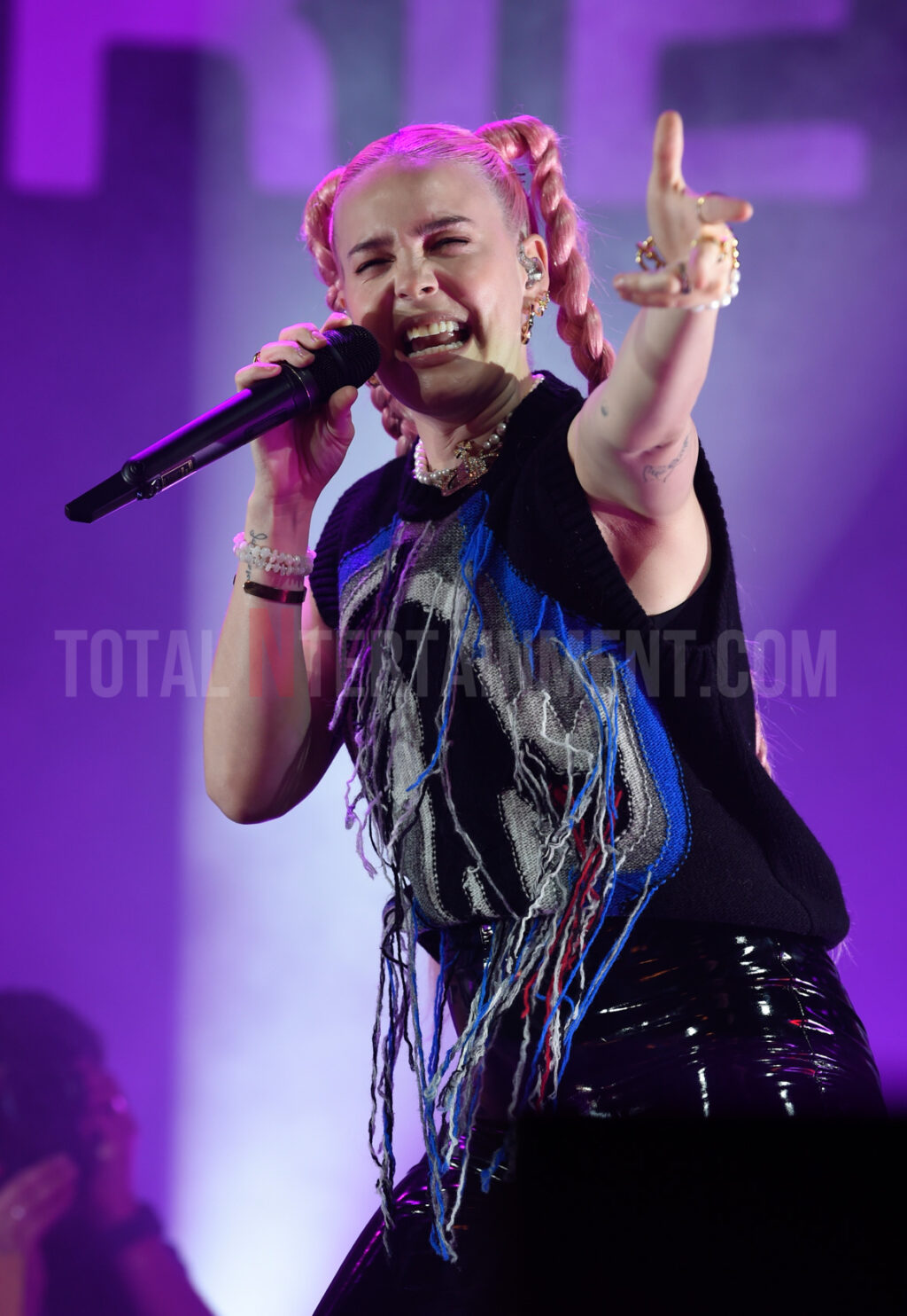 Anne Marie, Wonderhall festival, Music News, Live Event, Stephen Farrell, TotalNtertainment, Review