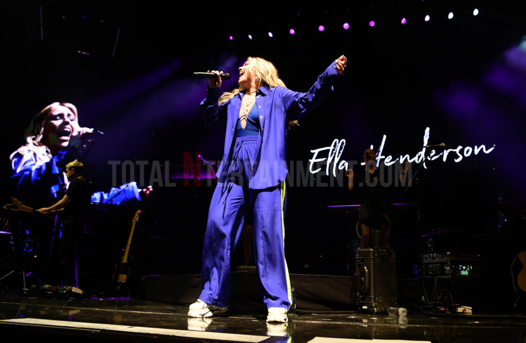 Ella Henderson, Music, Live Event, TotalNtertainment, Stephen Farrell, Manchester