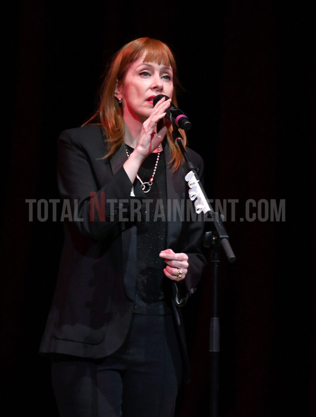 Live Event, Music, Stephen Farrell, Totalntertainment, Suzanne Vega, Music Photography, Manchester