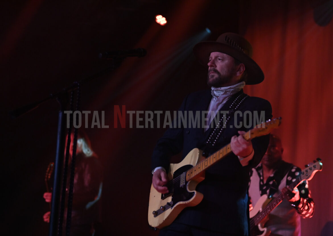 Kiefer Sutherland