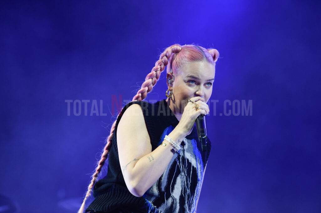 Anne Marie, Wonderhall festival, Music News, Live Event, Stephen Farrell, TotalNtertainment, Review