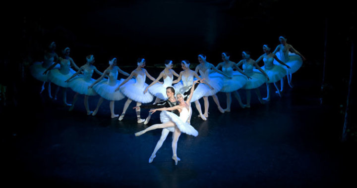 Iconic Ballet Swan Lake Glides Into Chester This January