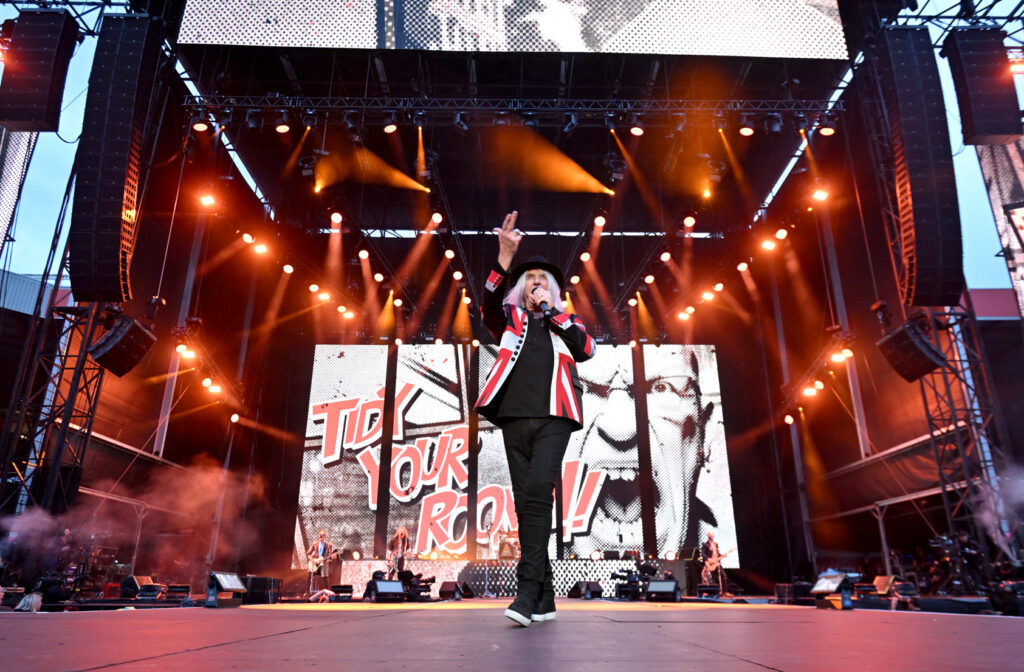 Def Leppard, Music News, Live Event, Sheffield, TotalNtertainment, Anthony Devlin