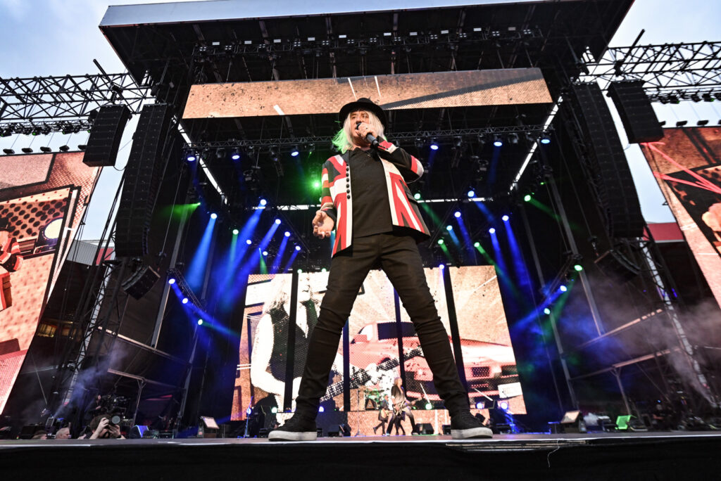 Def Leppard, Music News, Live Event, Sheffield, TotalNtertainment, Anthony Devlin