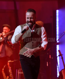 Alfie Boe, Manchester, Stephen Farrell, TotalNtertainment, Review, 