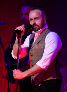 Alfie Boe, Manchester, Stephen Farrell, TotalNtertainment, Review, 