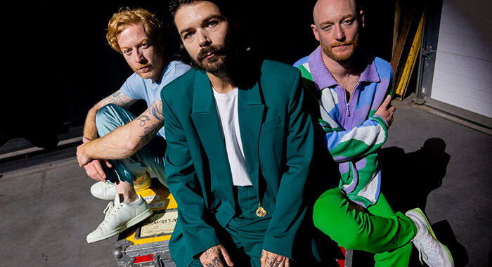 Biffy Clyro Announce Live Album