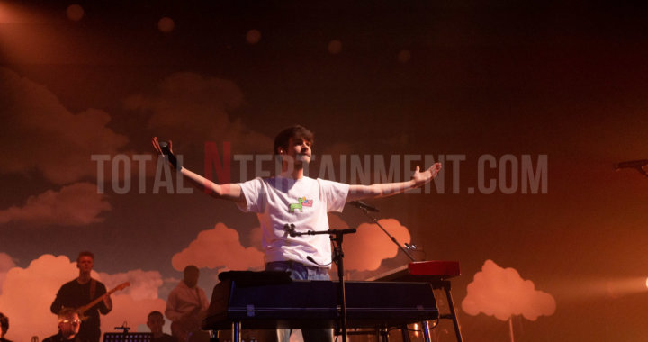 Rex Orange County Performs to Adoring Fans at Sold Out Manchester O2 Apollo