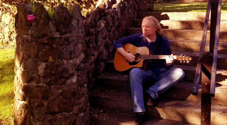 Dan Sheenan, Tour, Bradford, Music, TotalNtertainment