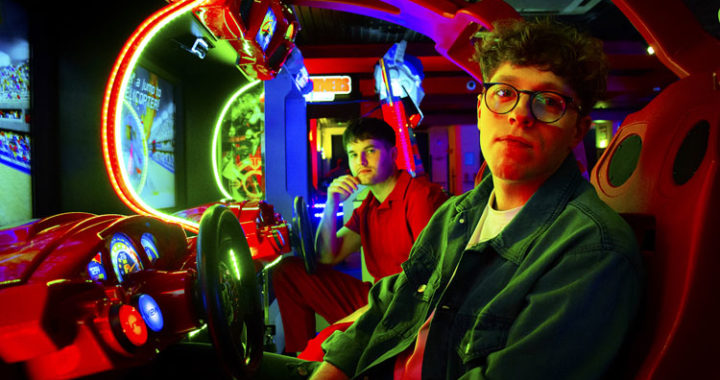Deco release their debut EP ‘Real Life’