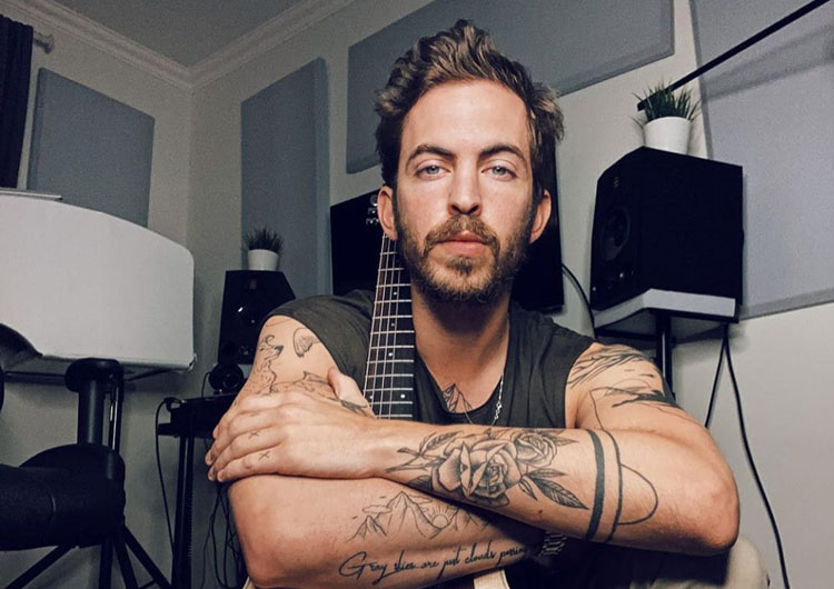 Dennis Lloyd, New Video, Music, Alien, TotalNtertainment