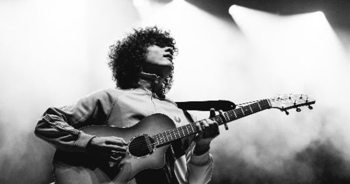 Dylan John Thomas shares new single