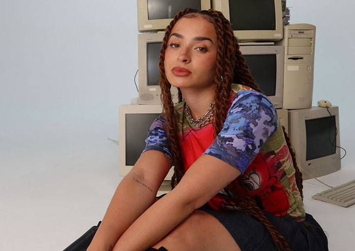 Ella Eyre