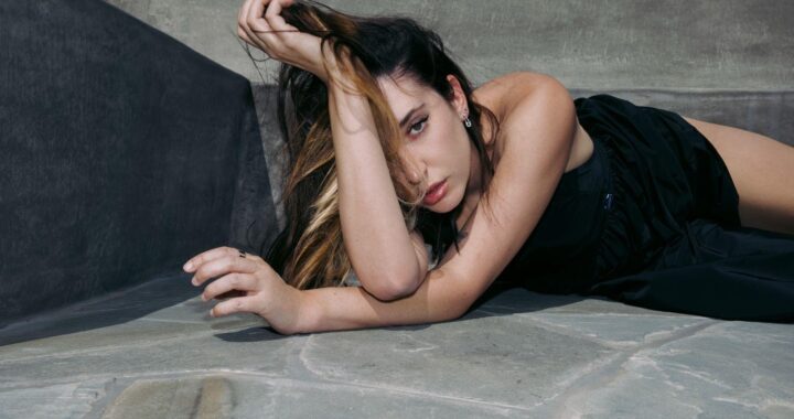 Elohim shares ‘Journey to the Center of Myself Vol.1’