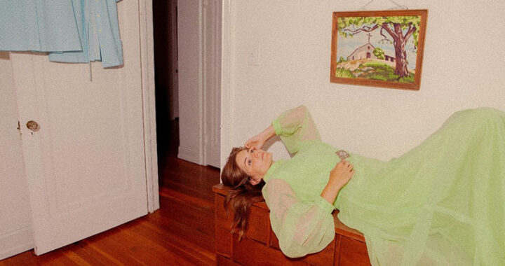 ‘Lighten Up’ the new album from Erin Rae