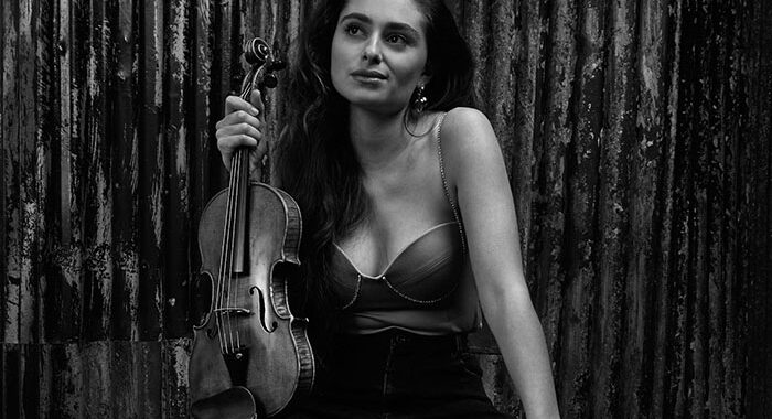 Esther Abrami releases new single & video ‘Tomorrow’