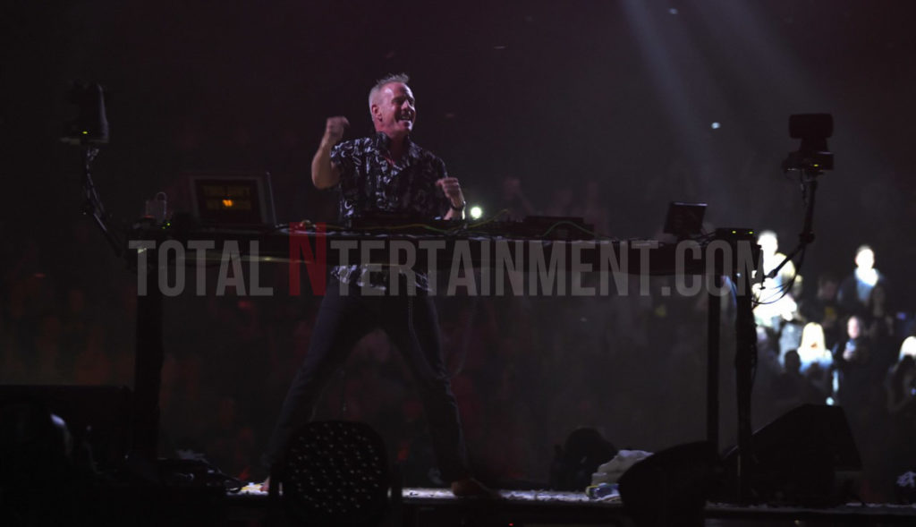 Fatboy Slim, Stephen Farrell, Review, TotalNtertainment, Music,