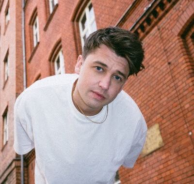 Flynn shares new single ‘Elephant’