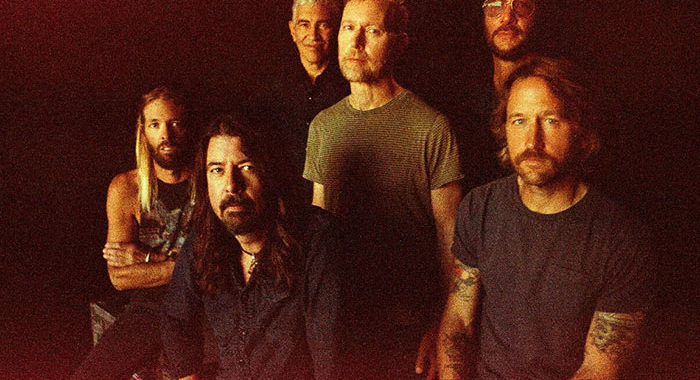 Foo Fighters announce live show from The Roxy