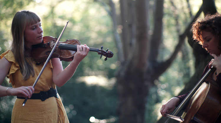 Fran and Flora, Music, Sheffield, TotalNtertainment