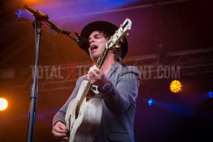 Gaz Coombes. Standon Calling, Festival, TotalNtertainment, Christopher James Ryan