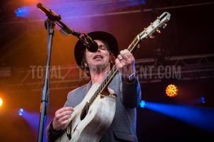 Gaz Coombes. Standon Calling, Festival, TotalNtertainment, Christopher James Ryan